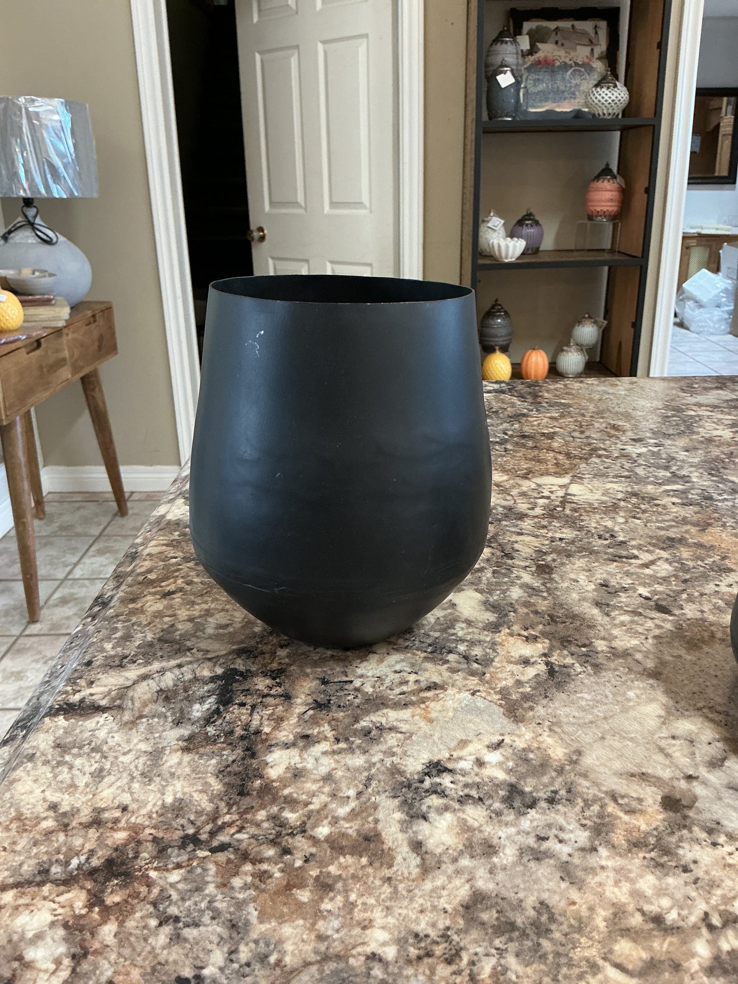 Decorative pot