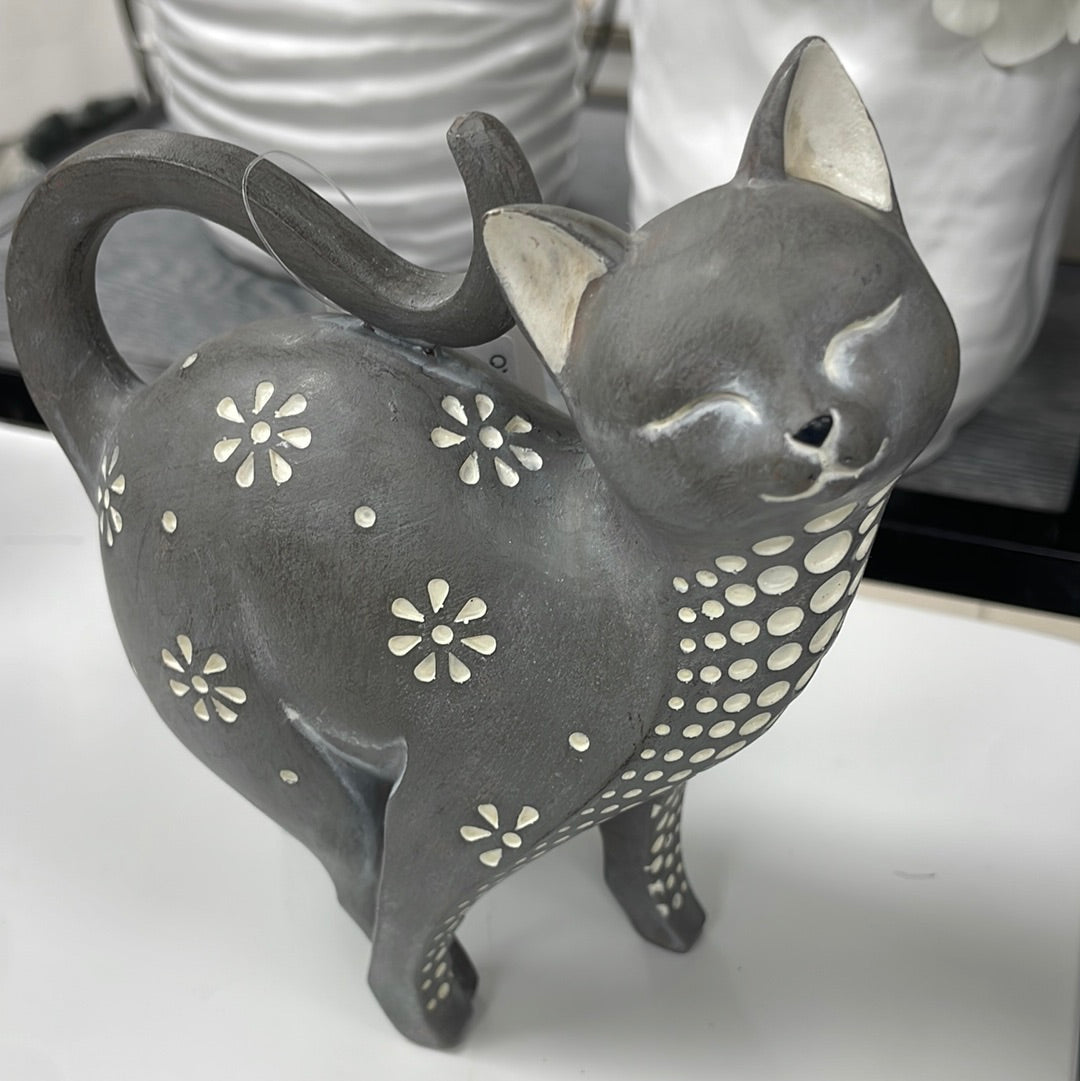 Precious Cat Statue