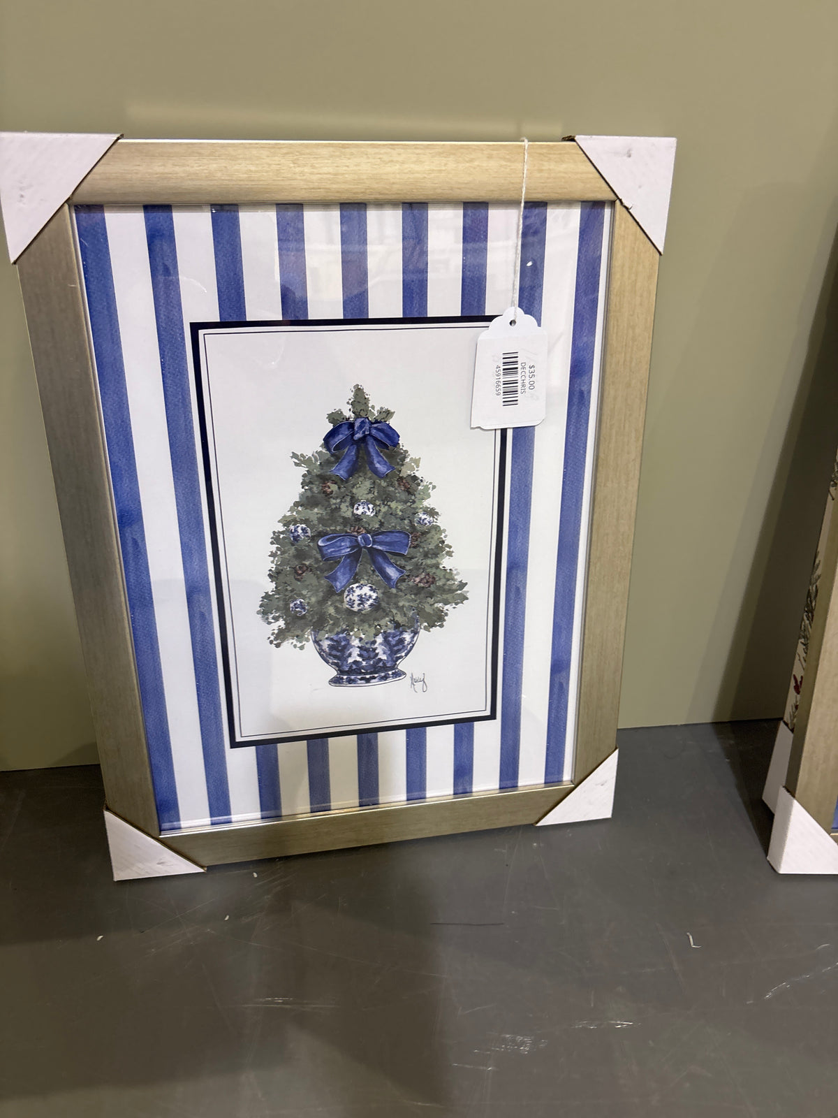 Blue and White Decorative Christmas Tree Frame
