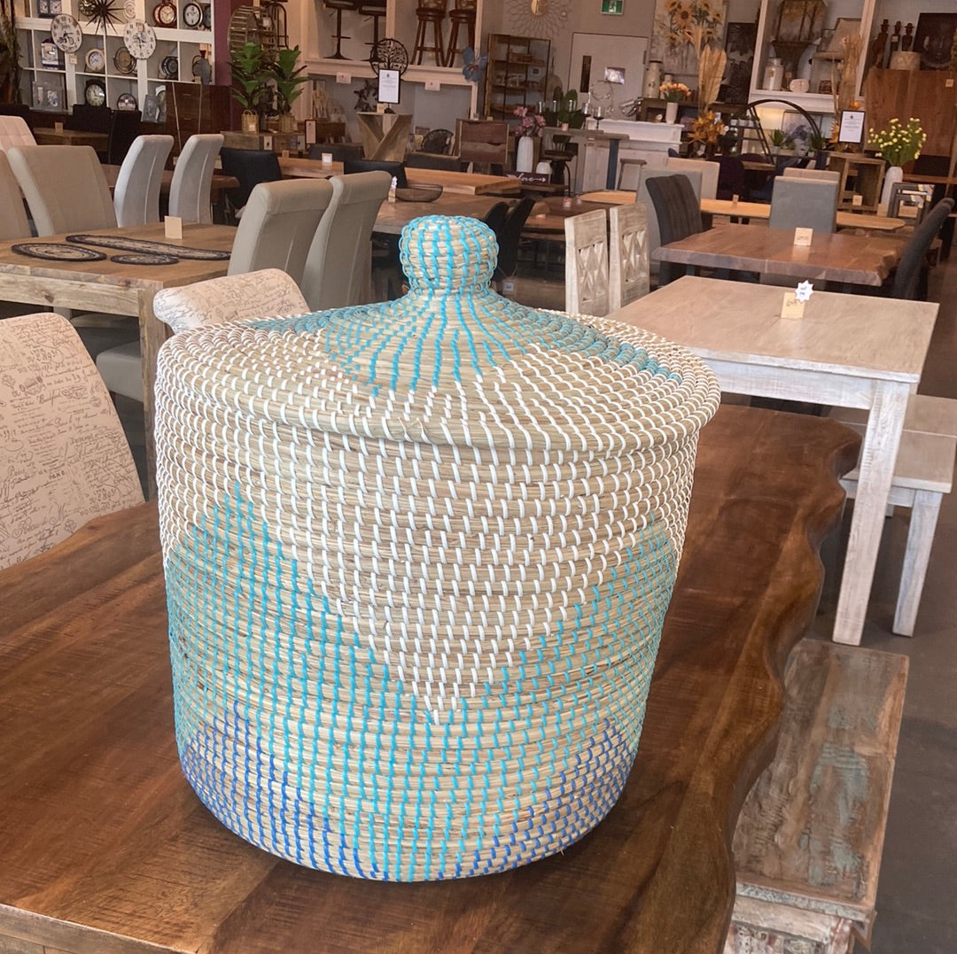 Storage basket handwoven seagrass laundry hamper