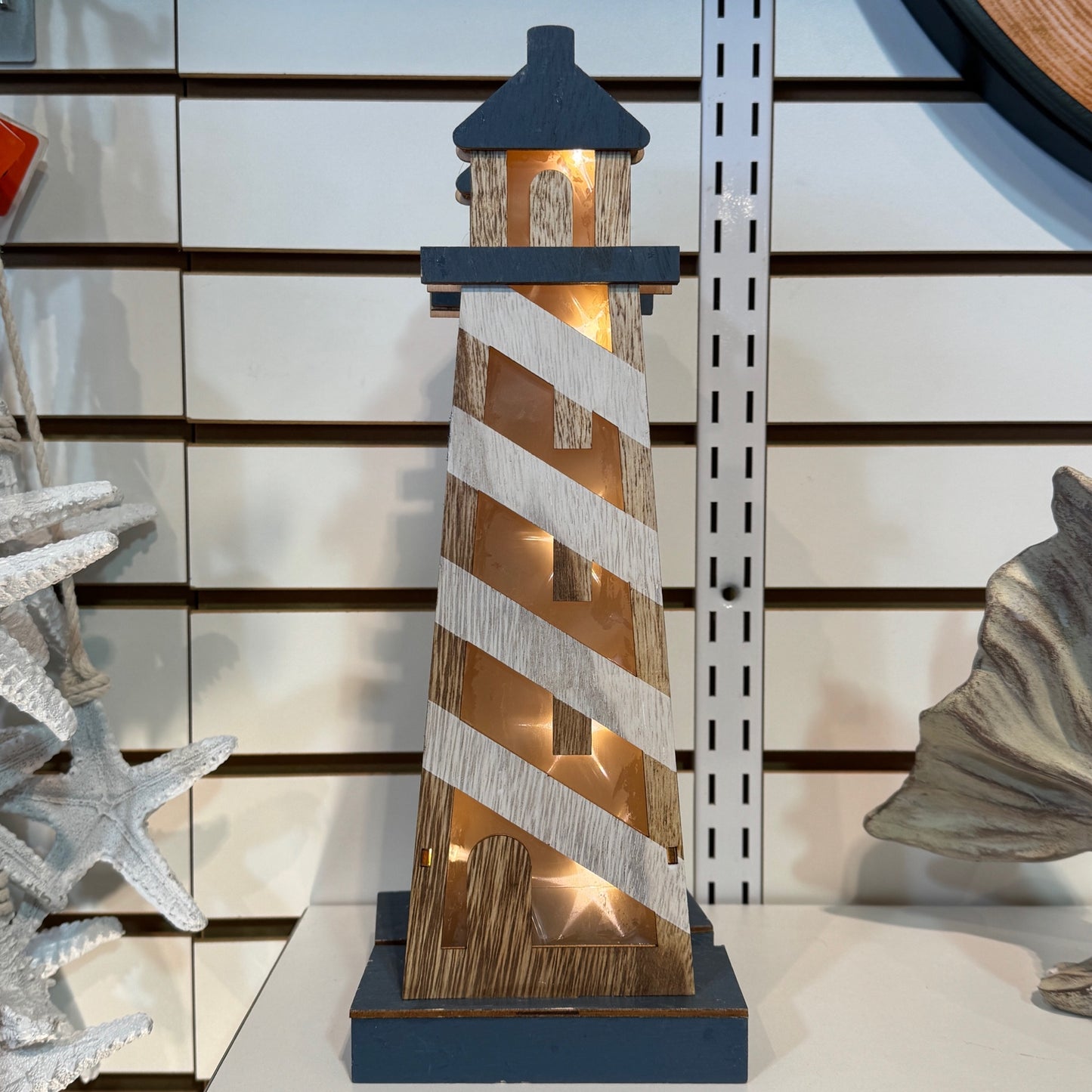 Fancy lighthouse w/led