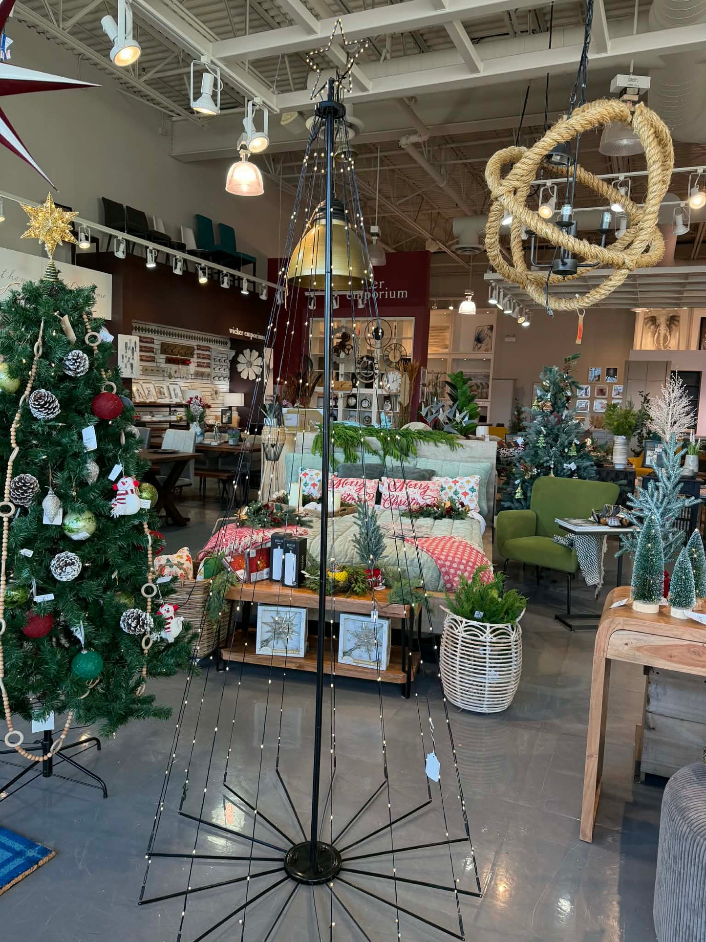 7.9' Metal Frame Xmas Tree