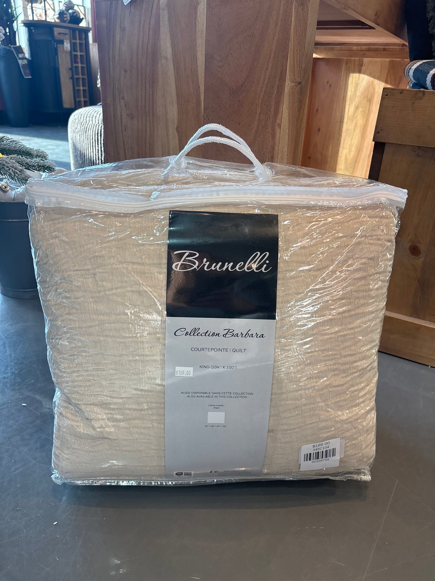 Barbara Cream King Quilt