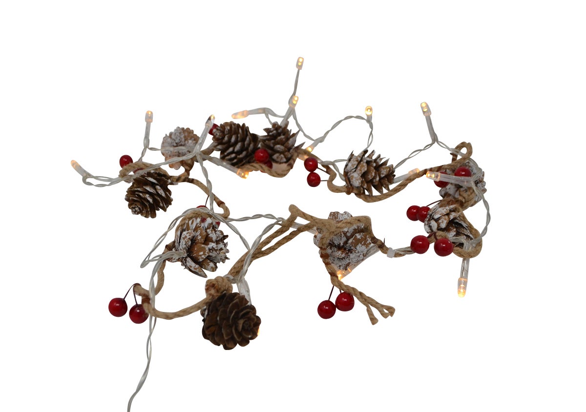 light string pinecones/berries