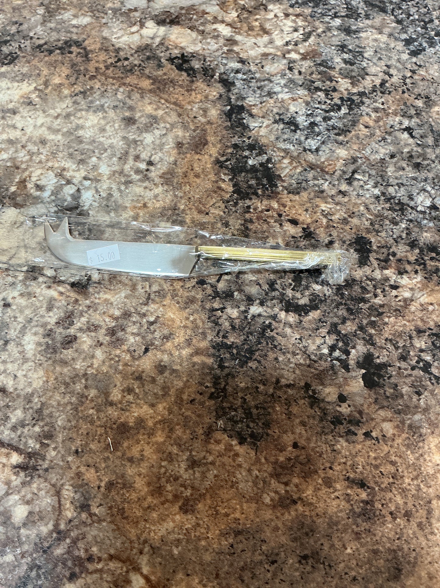 Cheese knife