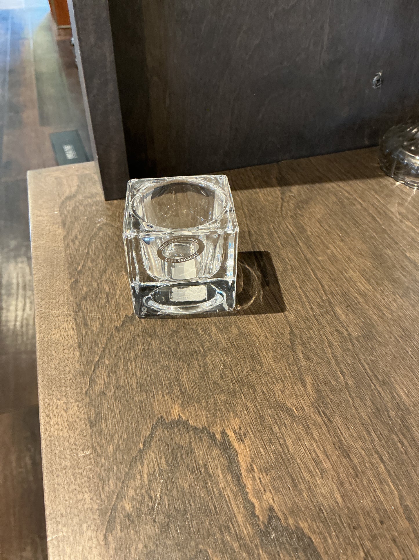 Candle holder