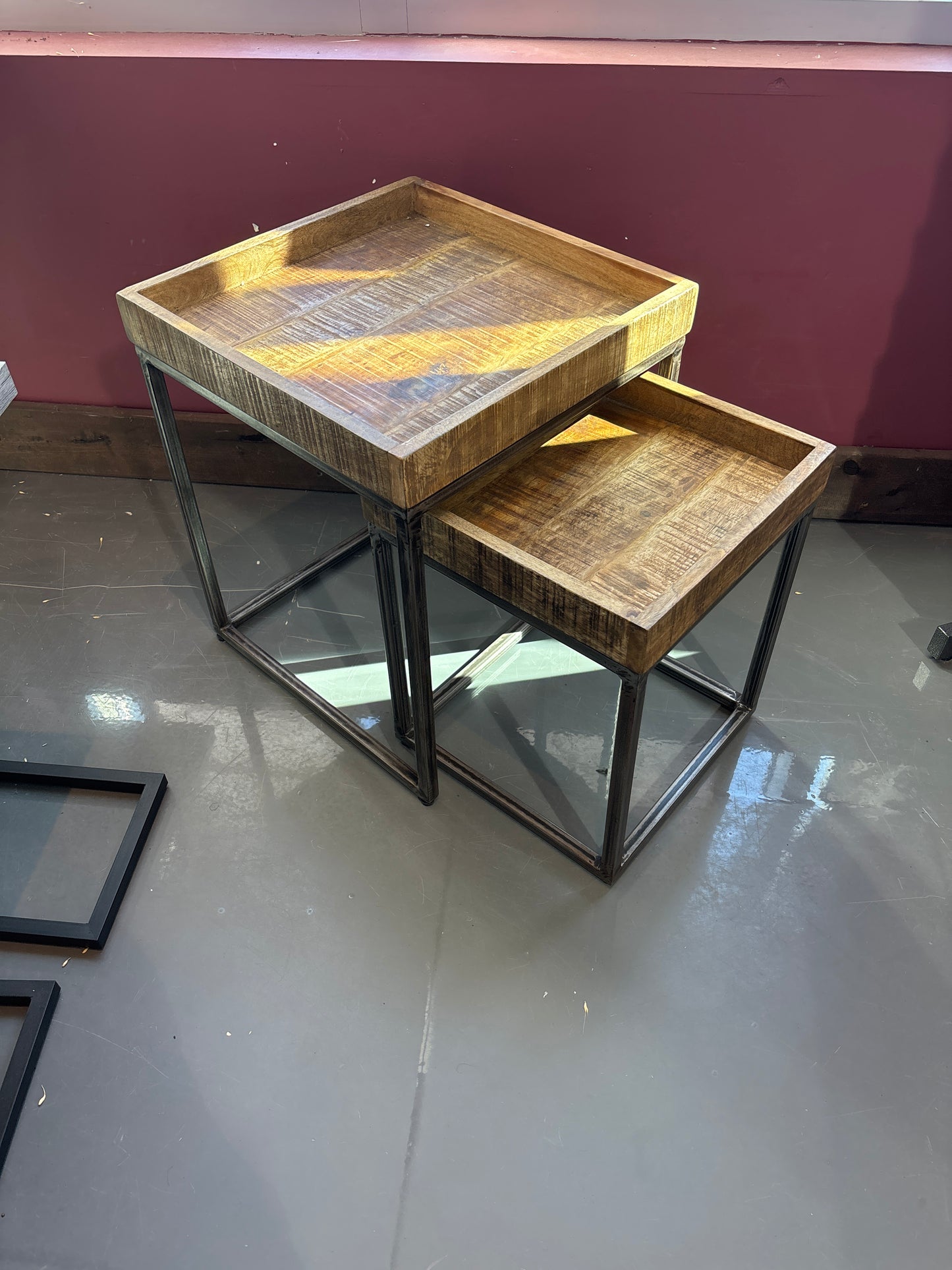 ALTA NESTING TABLE SET OF 2