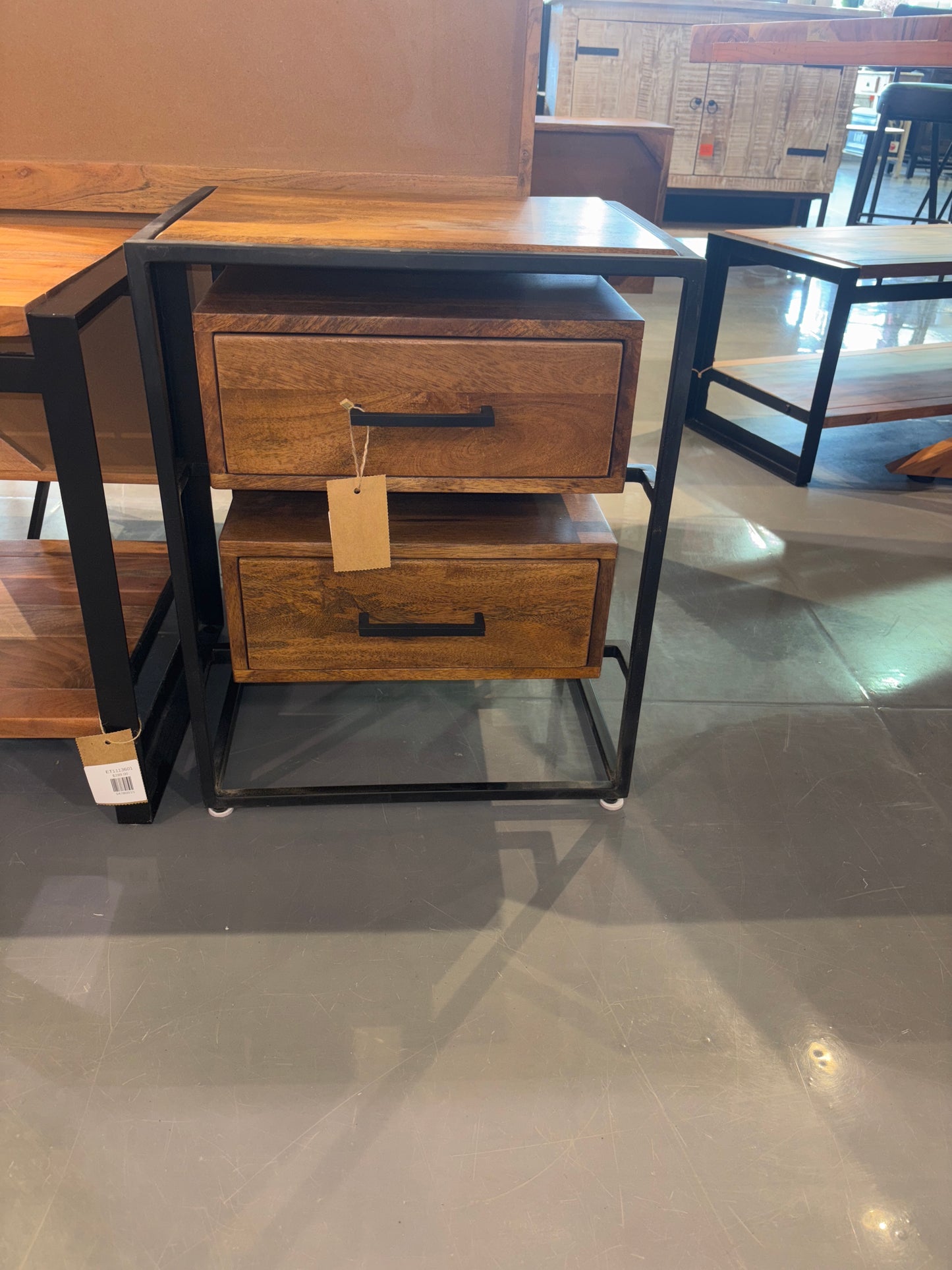 BRADSON - Natural Mango End Table