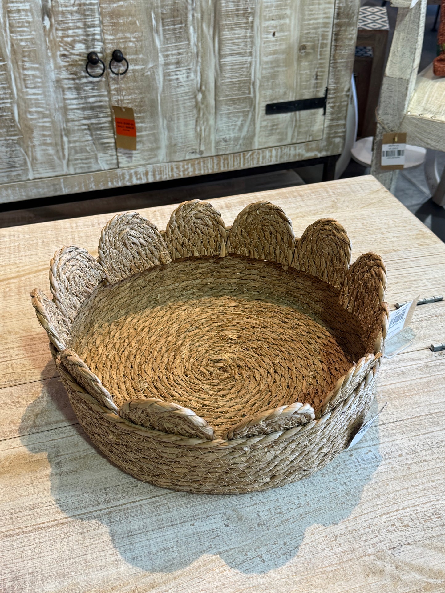 Wicker Basket Scallop