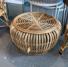 Load image into Gallery viewer, Sawana Rattan Round Coffee table
