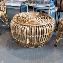 Load image into Gallery viewer, Sawana Rattan Round Coffee table
