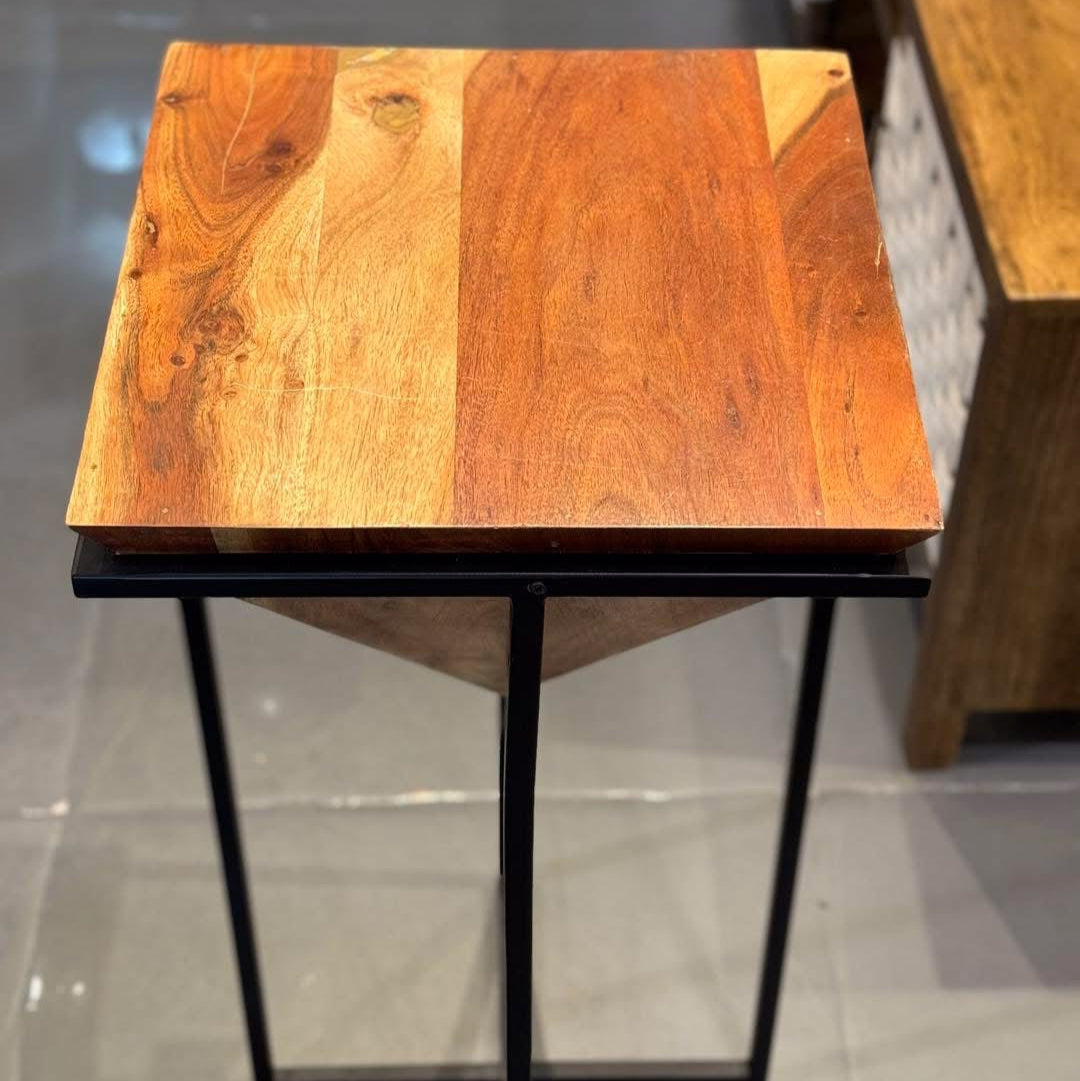 Pyramid Shape Acacia Wood End Table (26in)