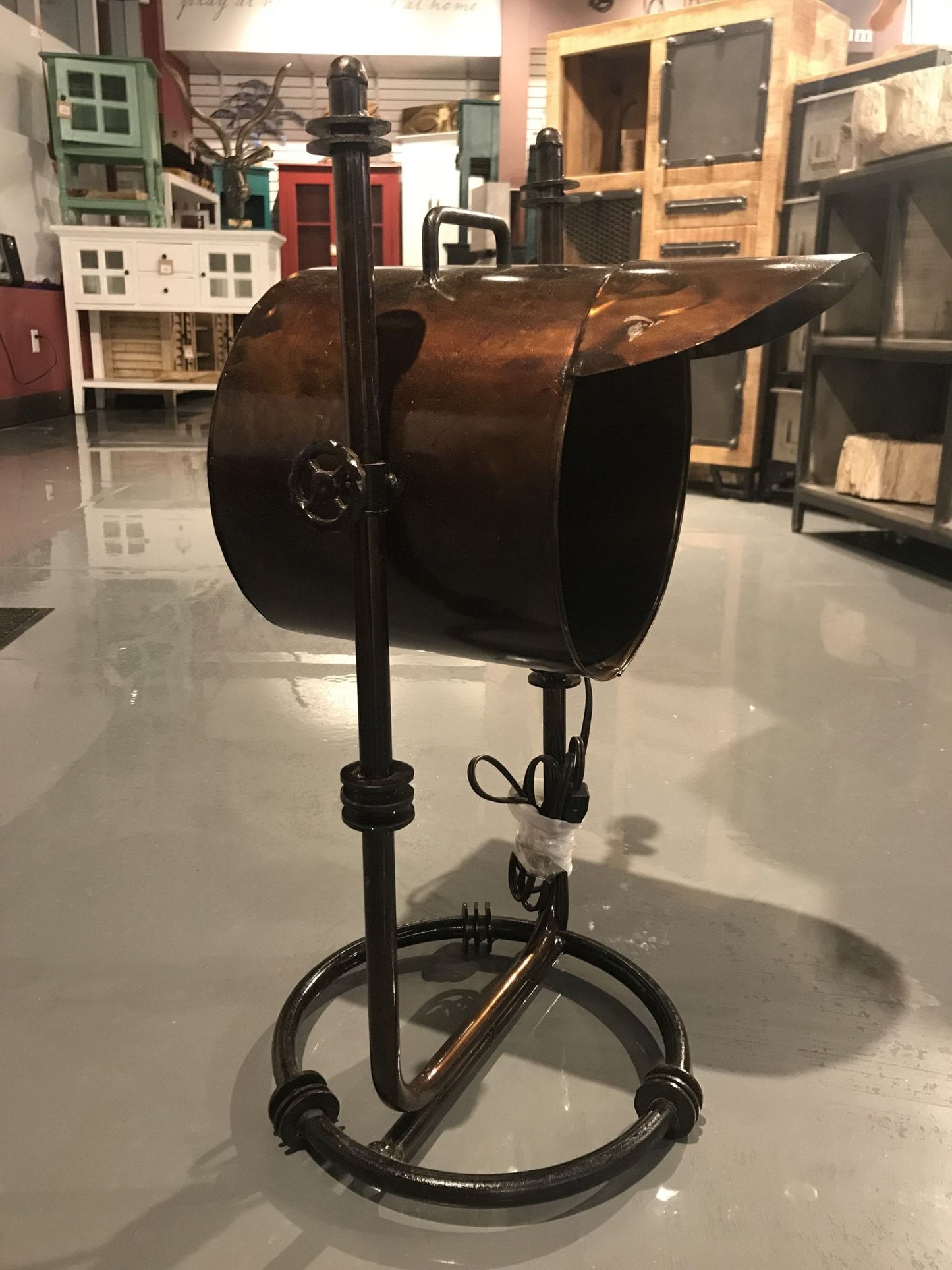 Big Cap table lamp