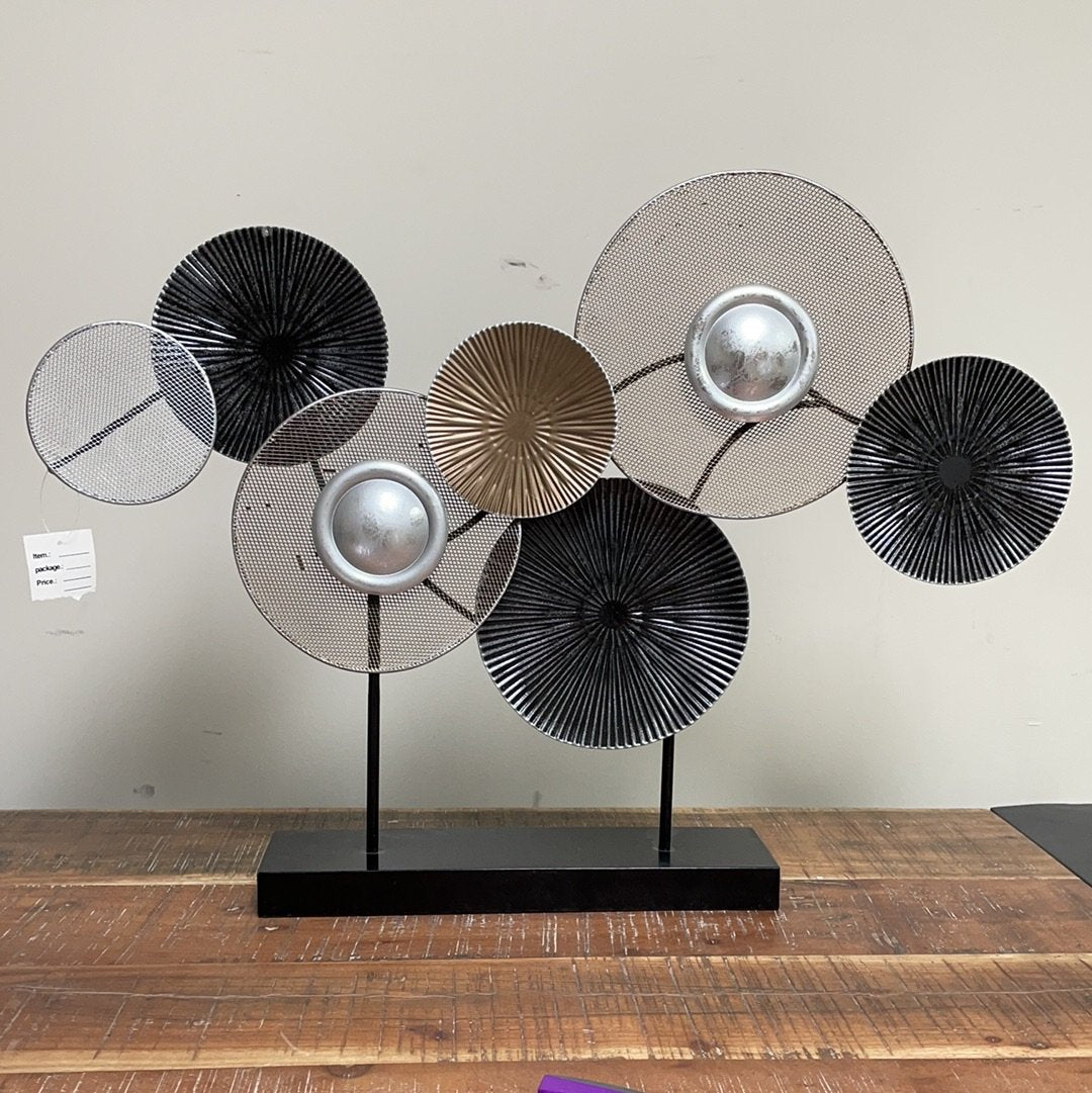 Abstract Metal Table Top Decor
