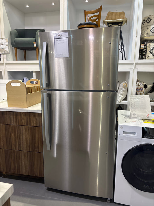 Moffat 18'cu.ft. Refrigerator