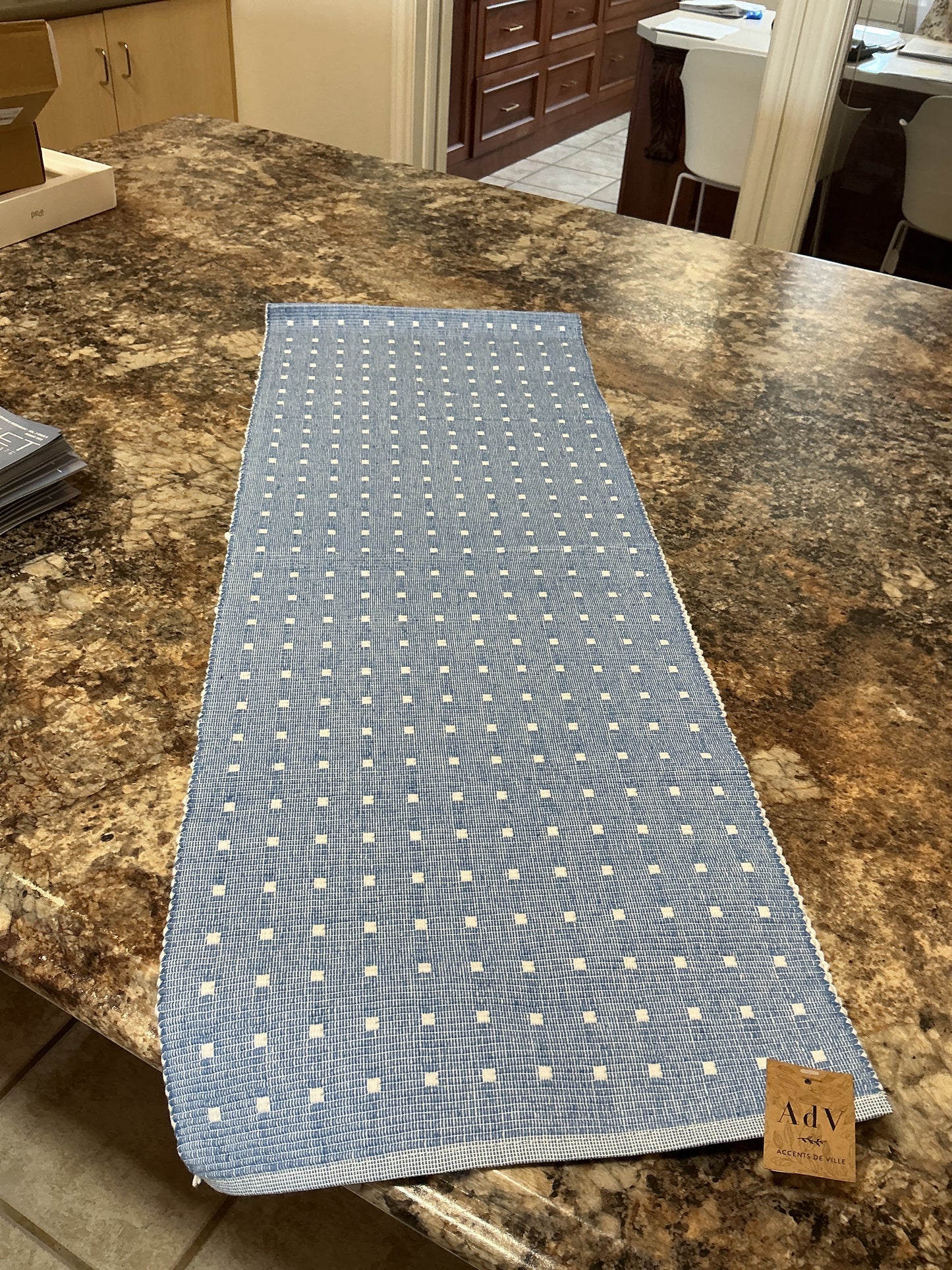 Table runner