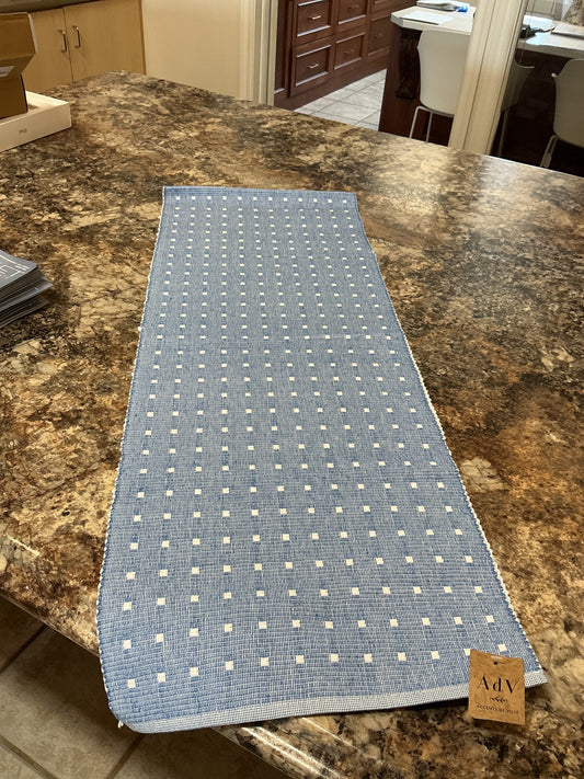 Table runner