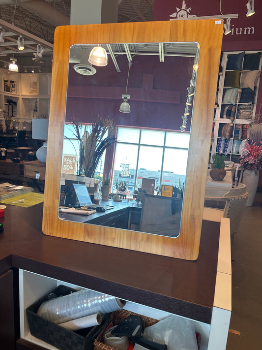 Accent Mirror