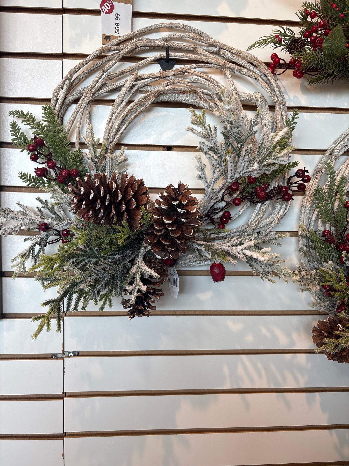 Christmas Wreath with Pine Cones