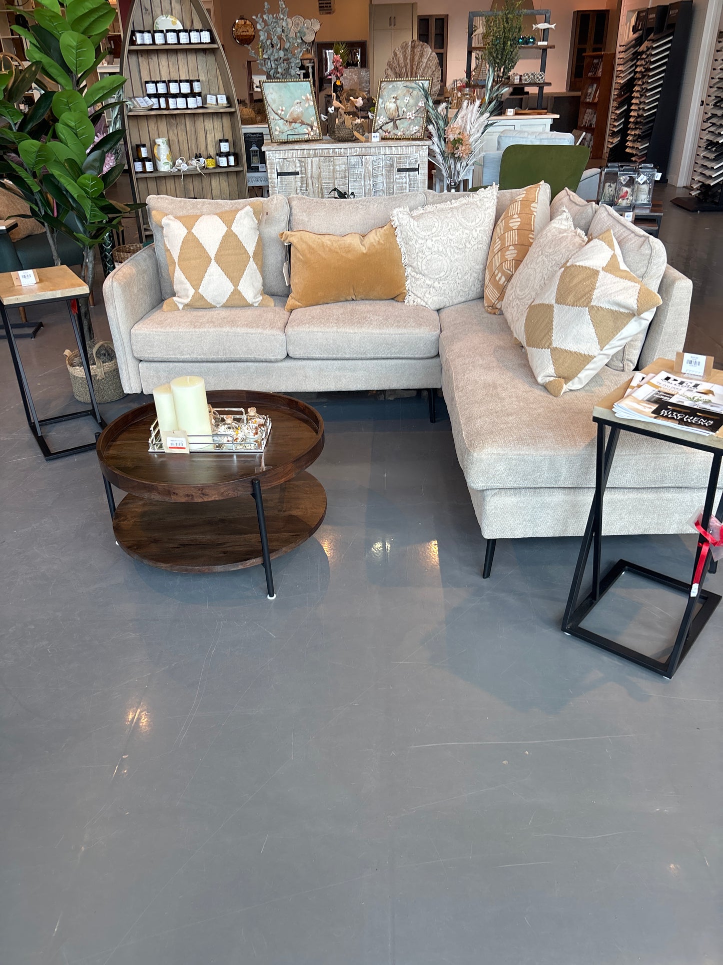 L/Arm Facing-Beige Fabric Sectional