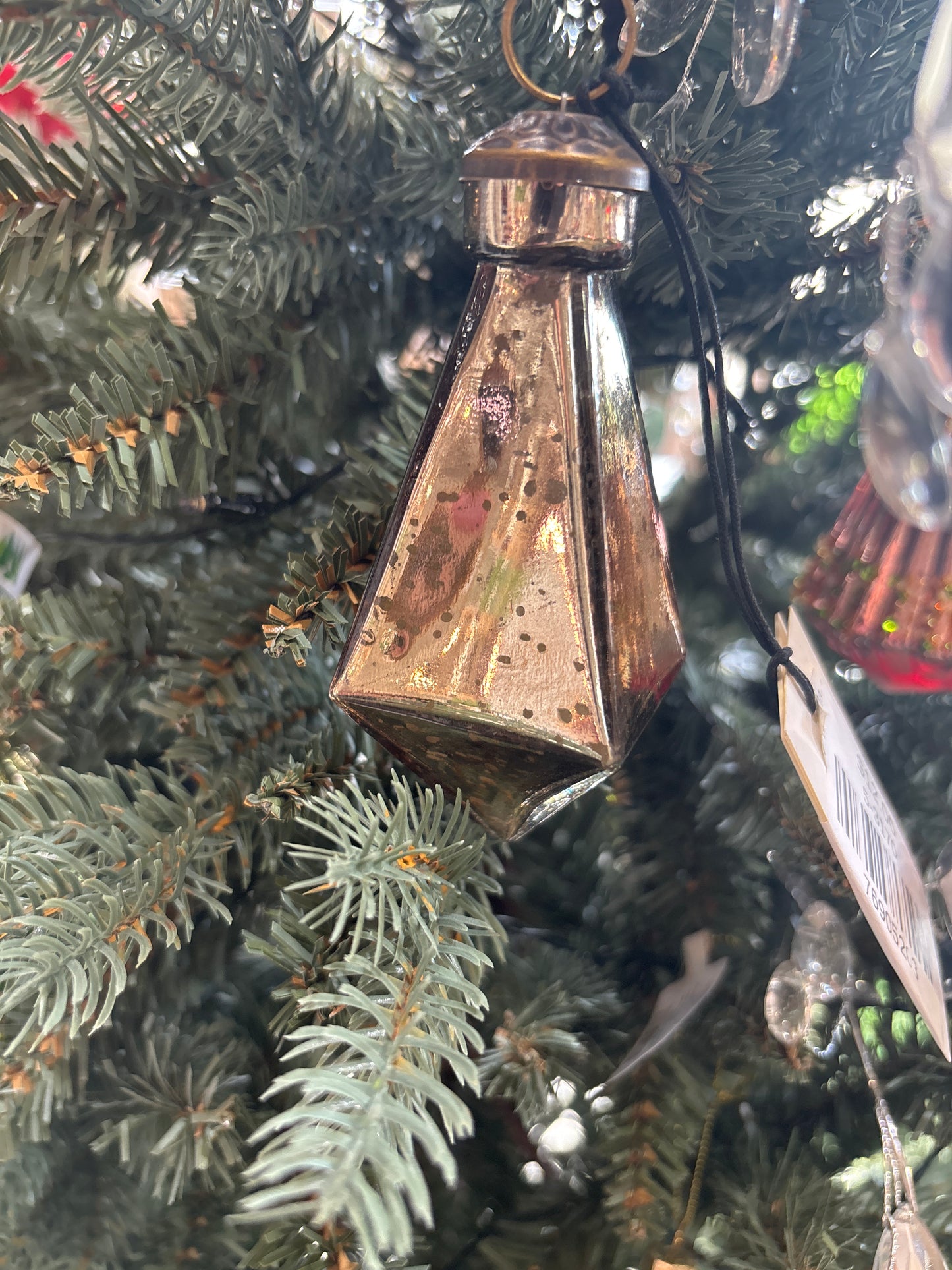 Diamond Droplets Ornaments