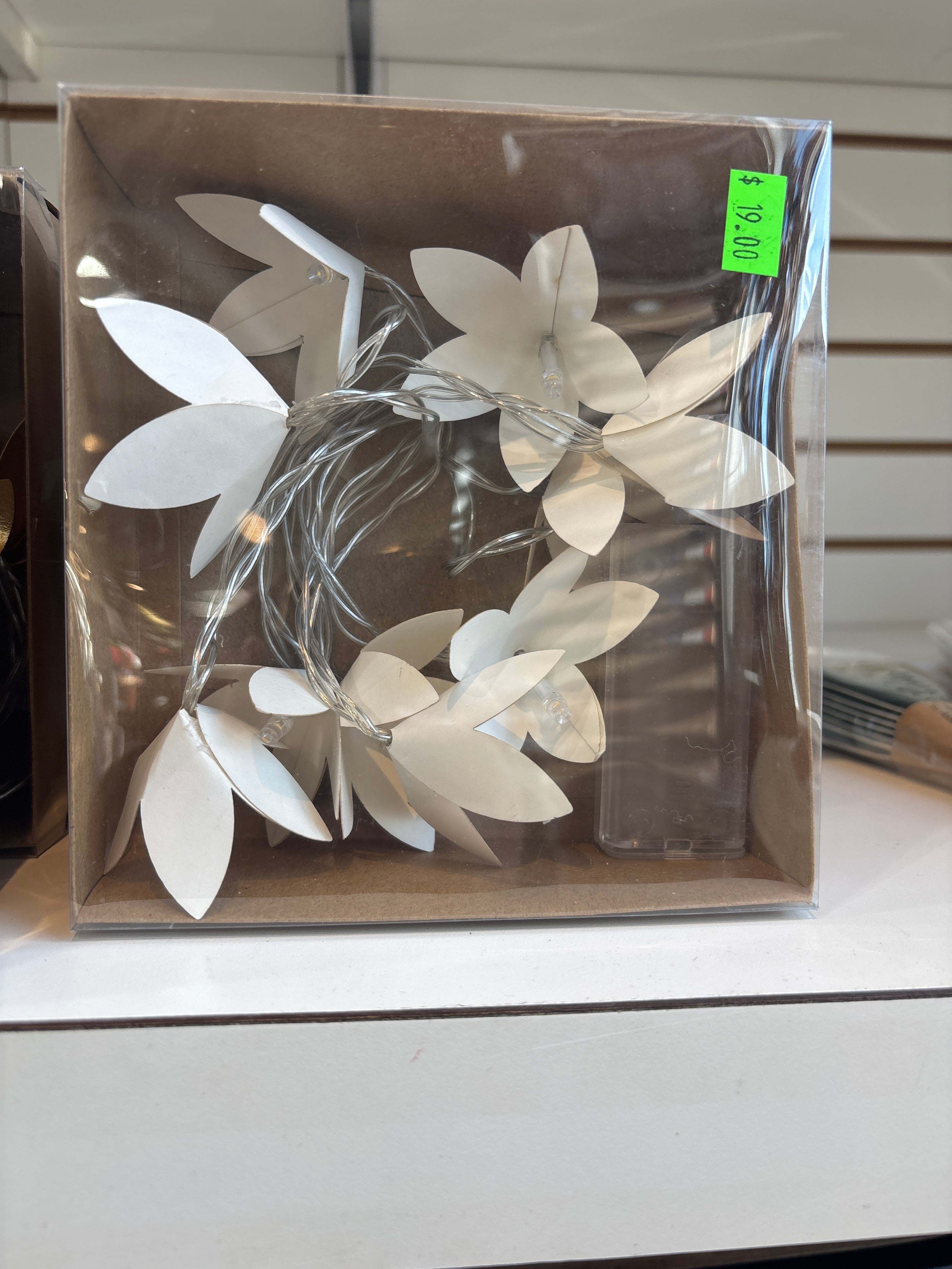White Flower String Light – Wicker Emporium