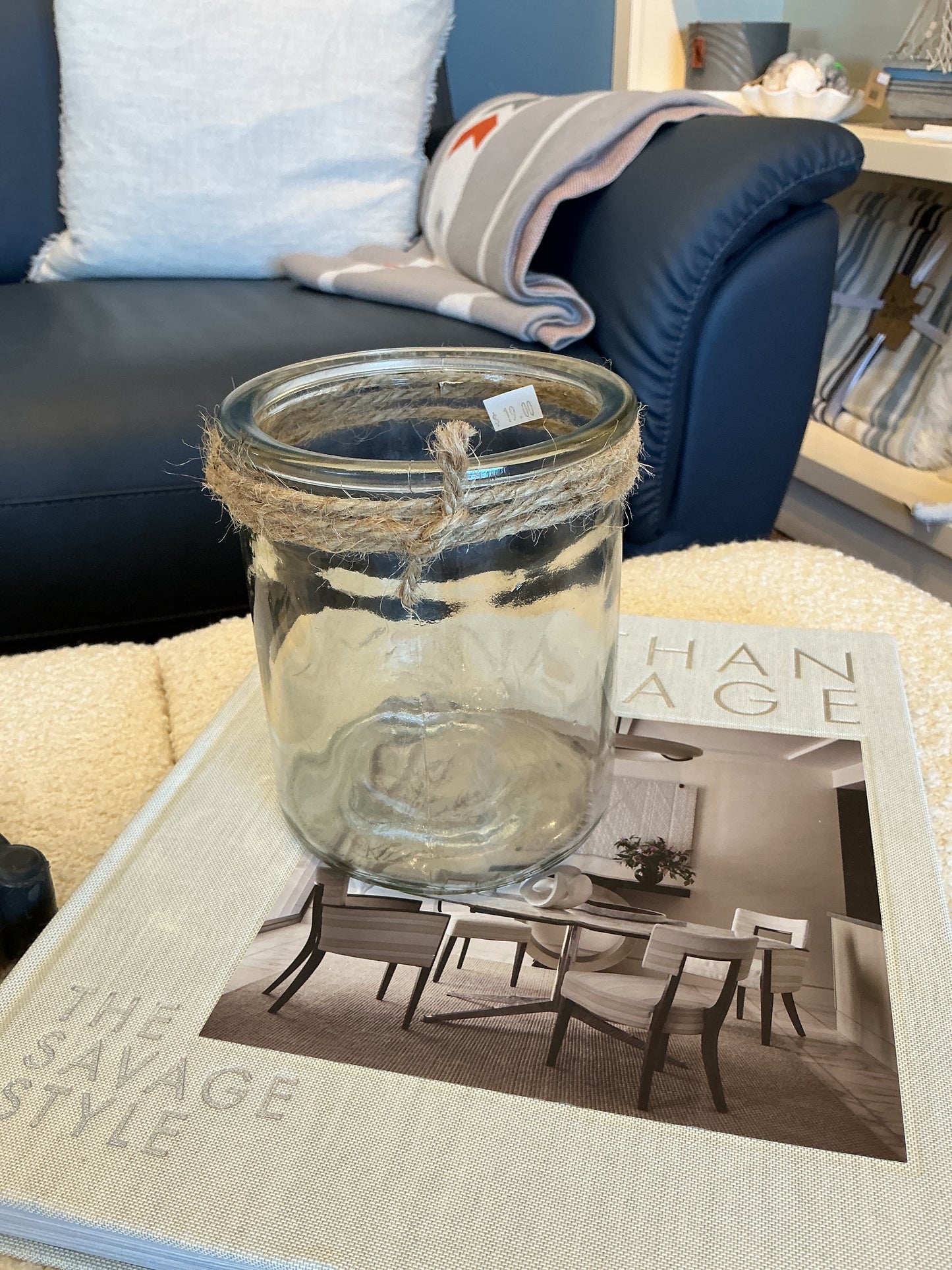 Decorative jar