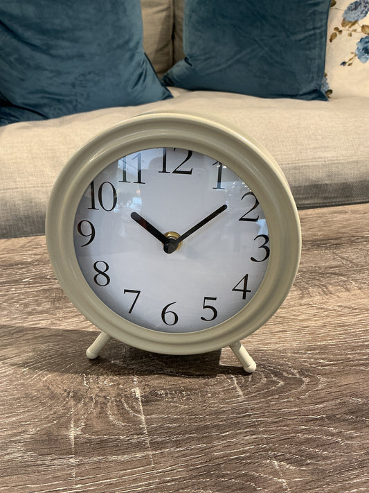 Table clock