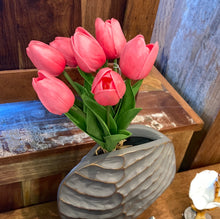 Load image into Gallery viewer, Artificial Bunch of 6 pink tulips

