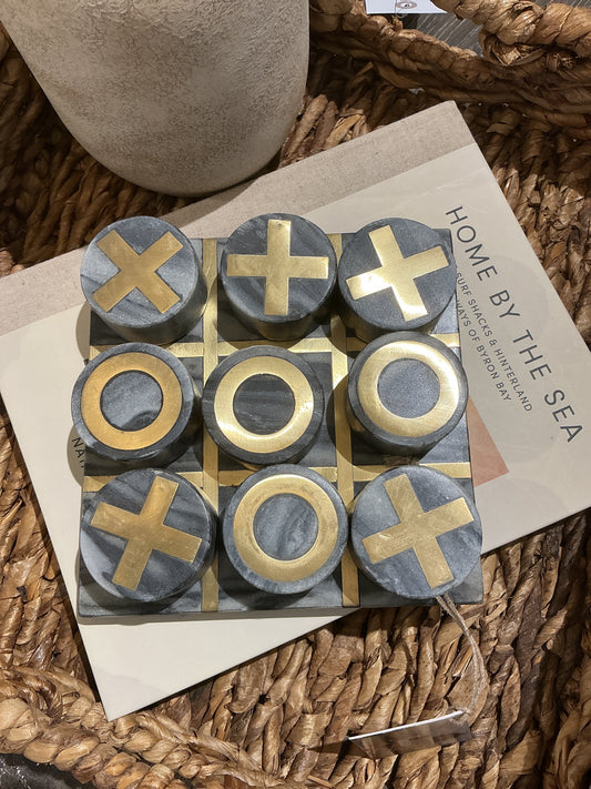 X and O