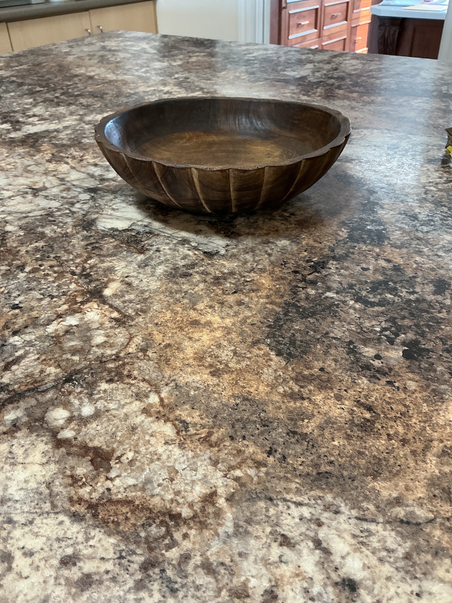 Medium wood bowl
