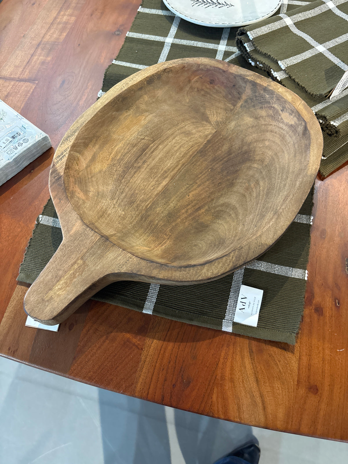Alpha Mango Wood Tray L