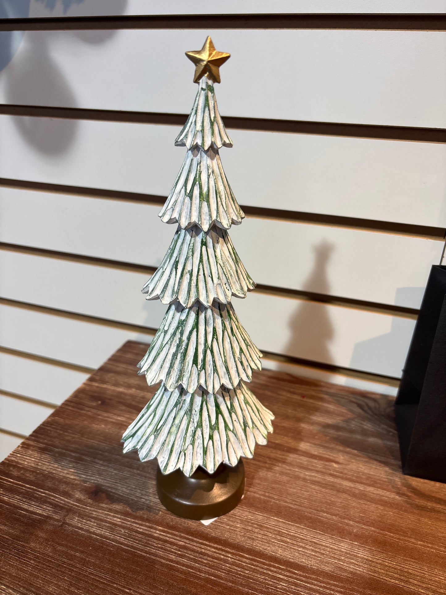 Lrg Christmas Tree Acrylic