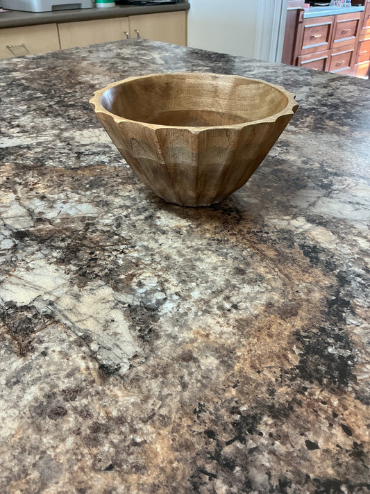 Wood bowl