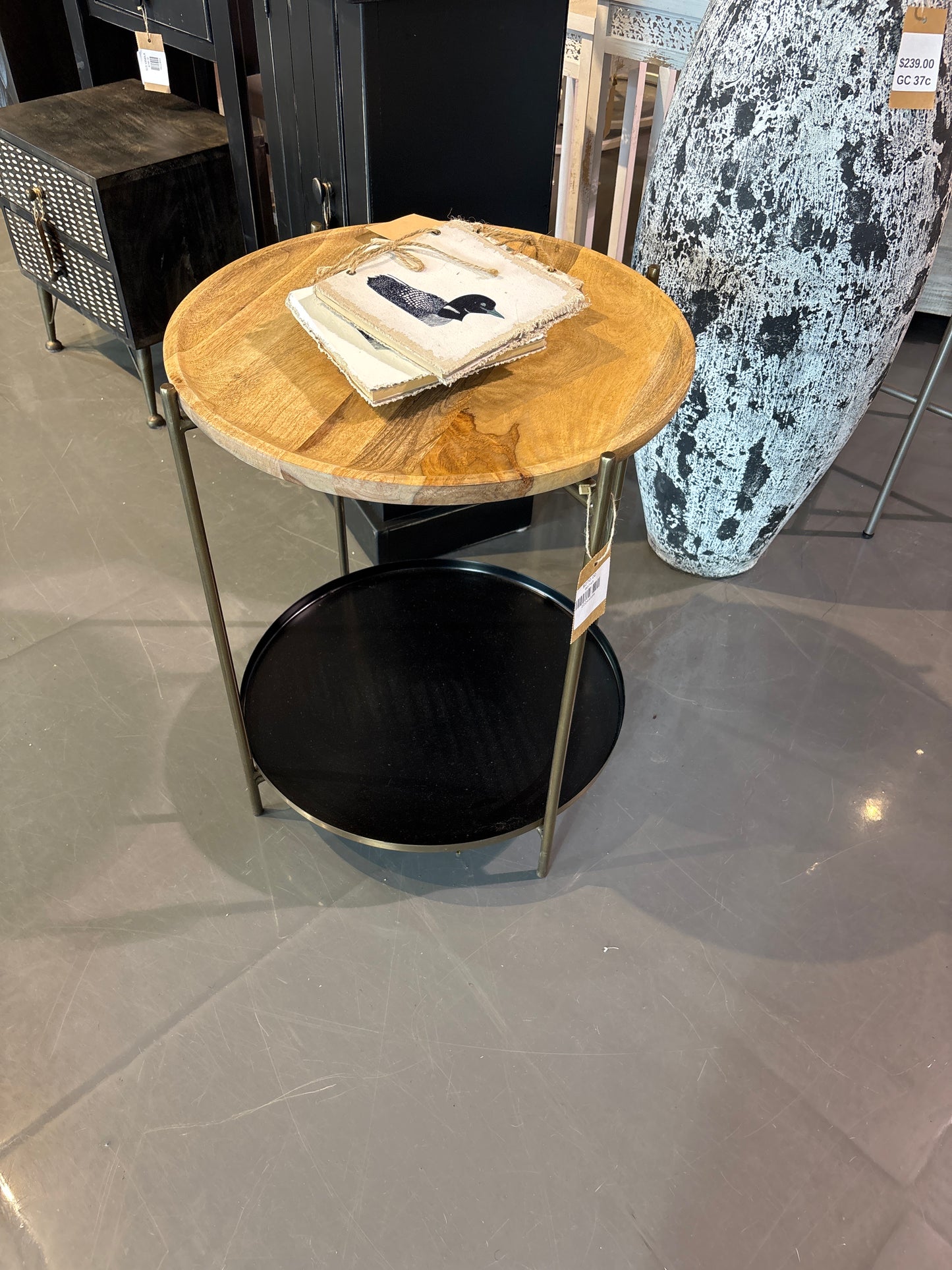 NAPA ACCENT TABLE