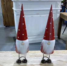 Load image into Gallery viewer, Christmas Gnome Alone
