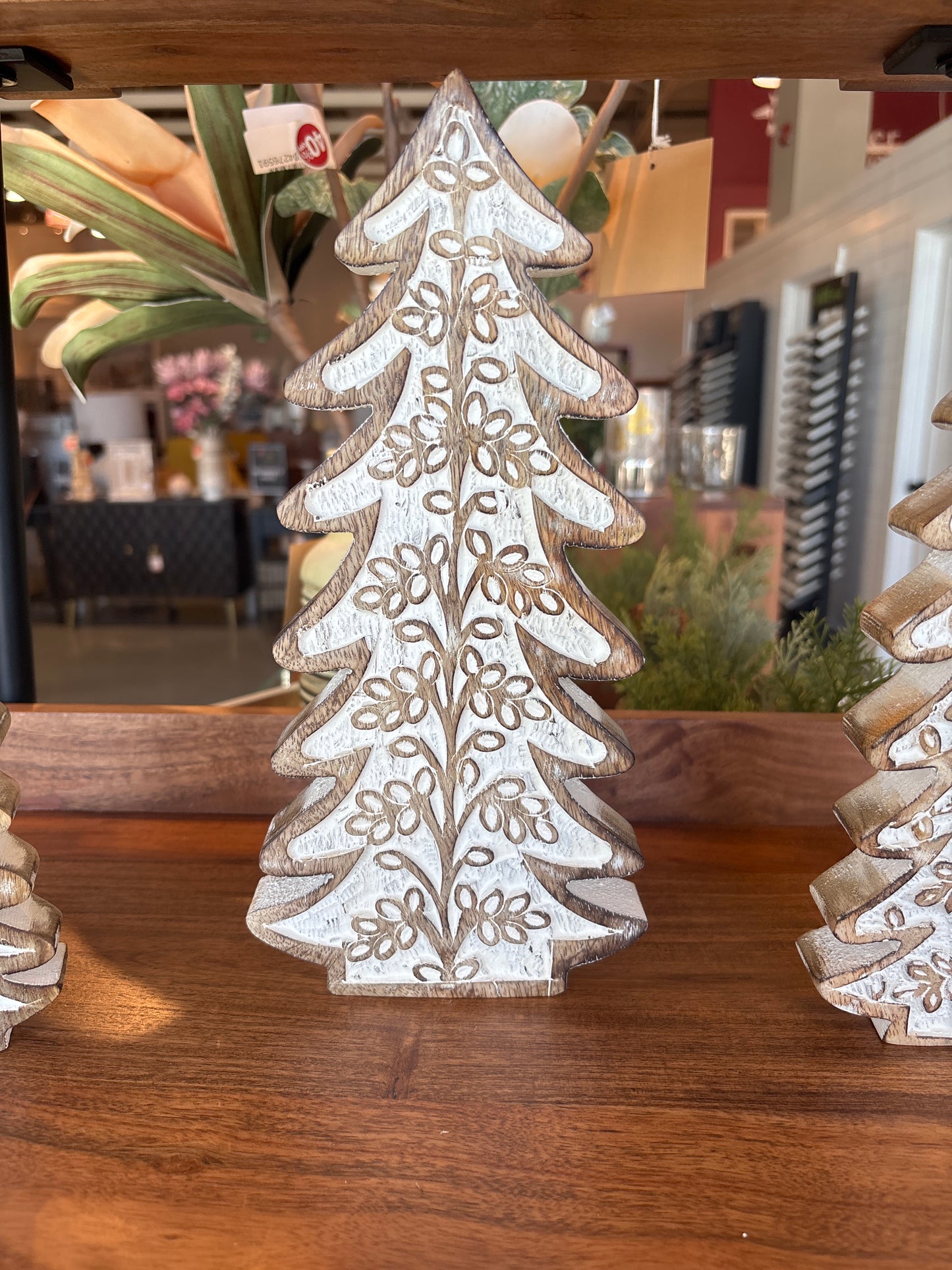 Lrg Wood Christmas Tree