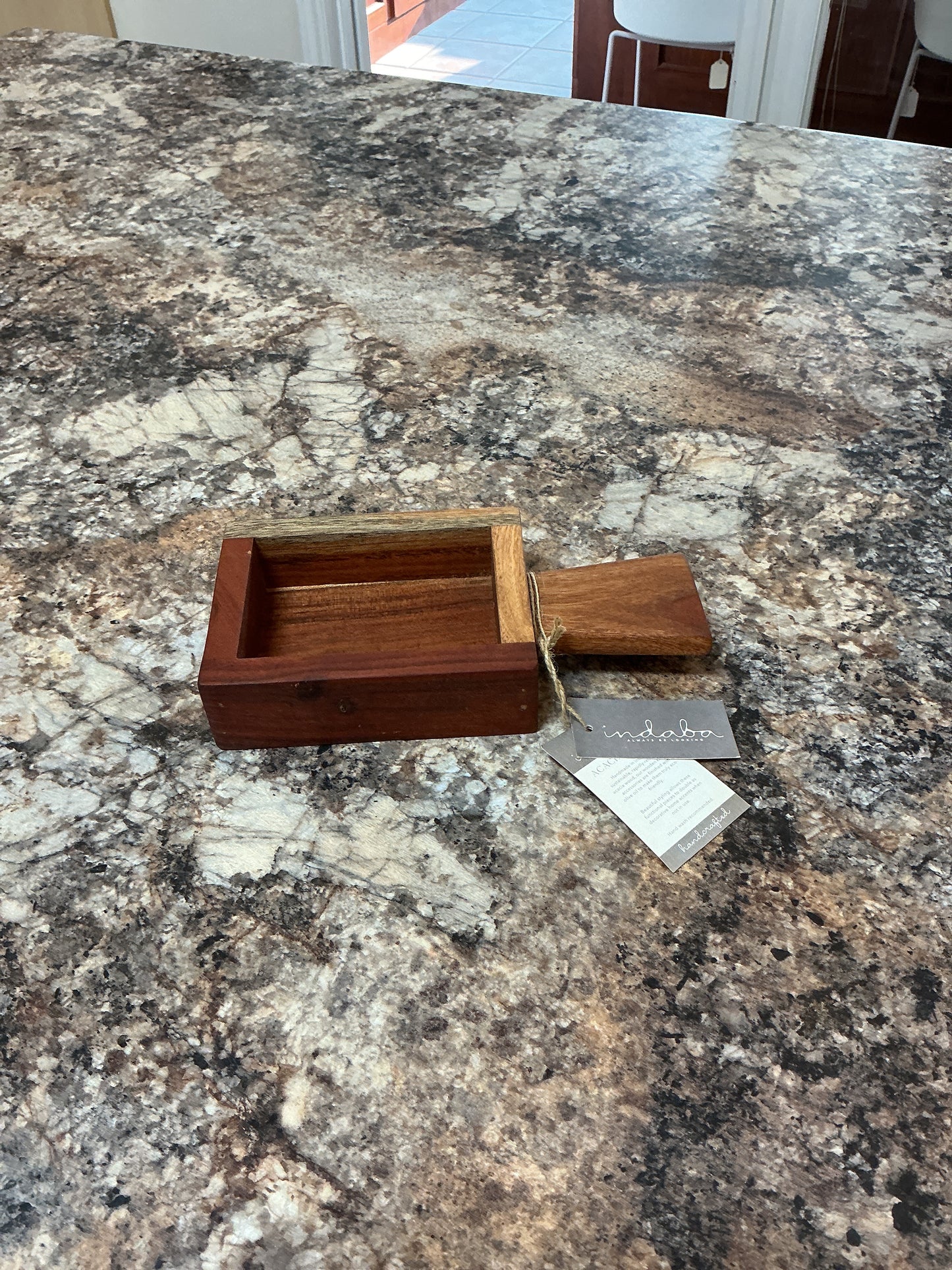 Small wooden kitchen accessories