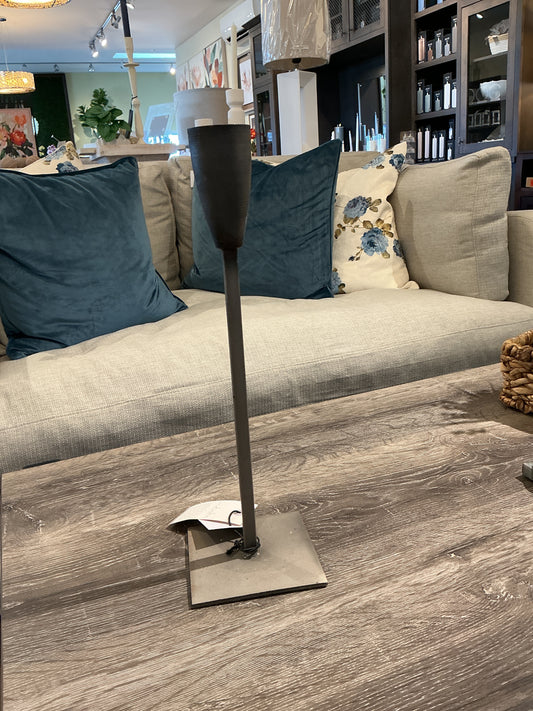 Candle holder