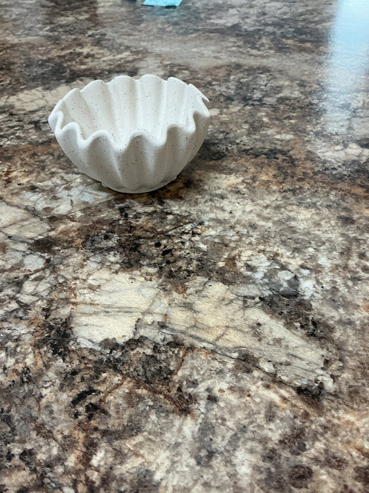 Small decorative dish