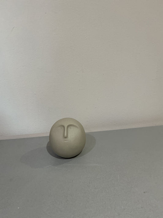 Small decor face