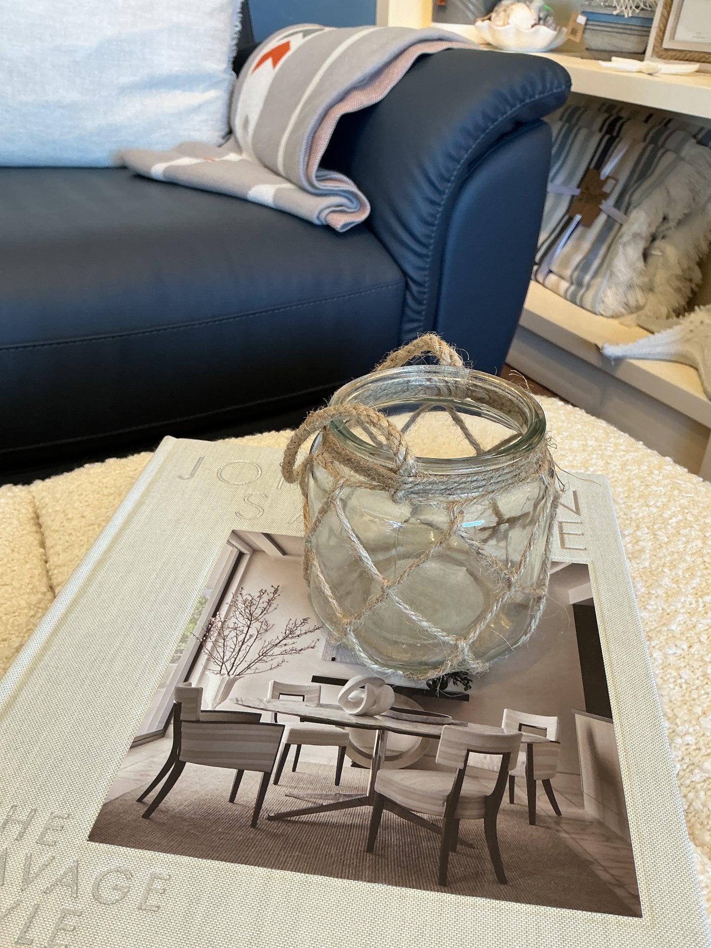 Decorative jar