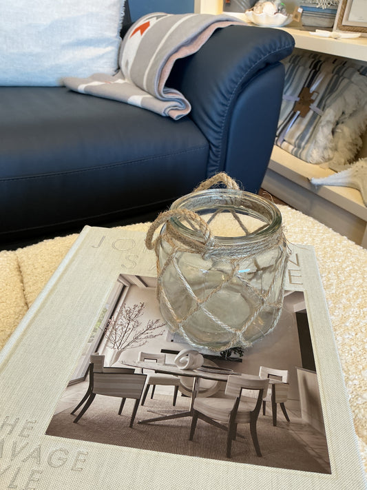 Decorative jar