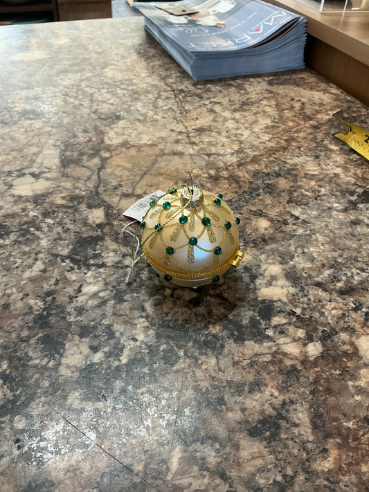 Tree ornament