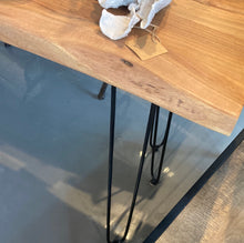 Load image into Gallery viewer, Sierra Console Table with Pin Legs
