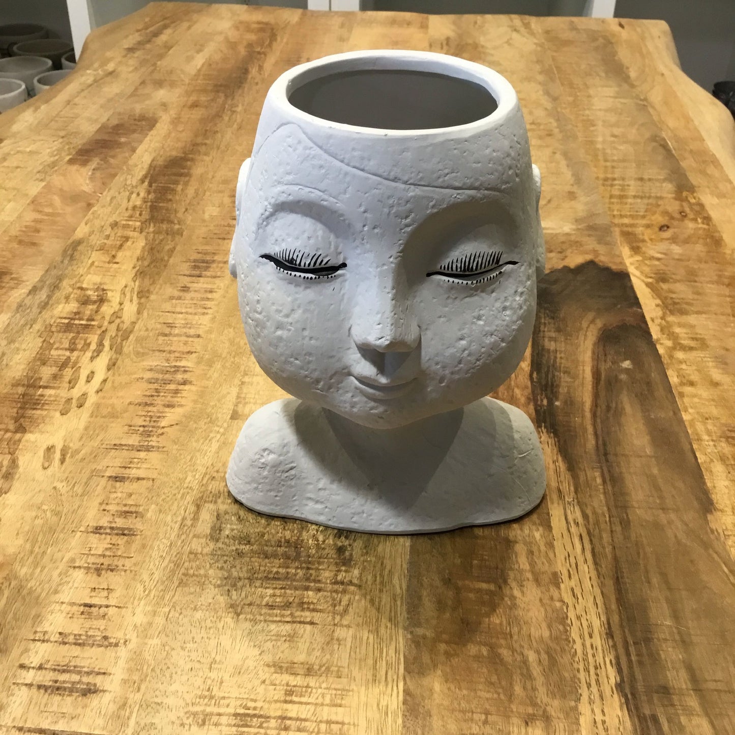Resting Woman's Face Ciment Planter