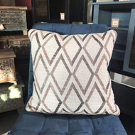 Diamond print pillow with piping 18 x 18