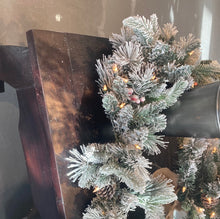 Load image into Gallery viewer, 6ft Snowy Christmas Garland
