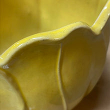 Load image into Gallery viewer, Mustard Flower Vase with feet
