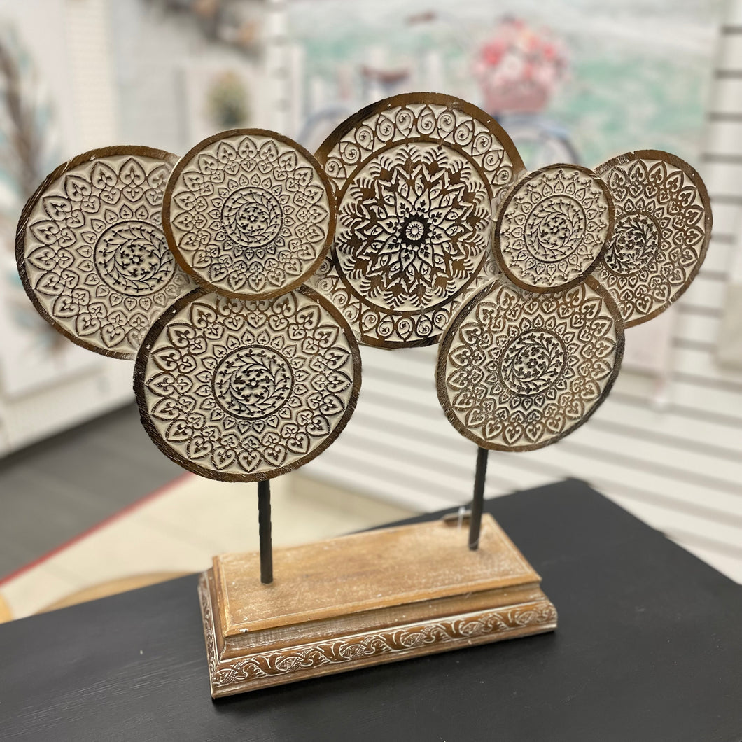 Distressed Lace Design Table Art